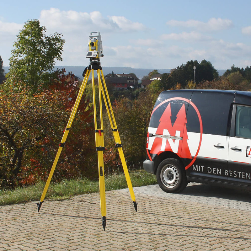 Nestle Holzstativ